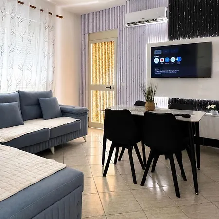 Family By Eltis Apartamento *